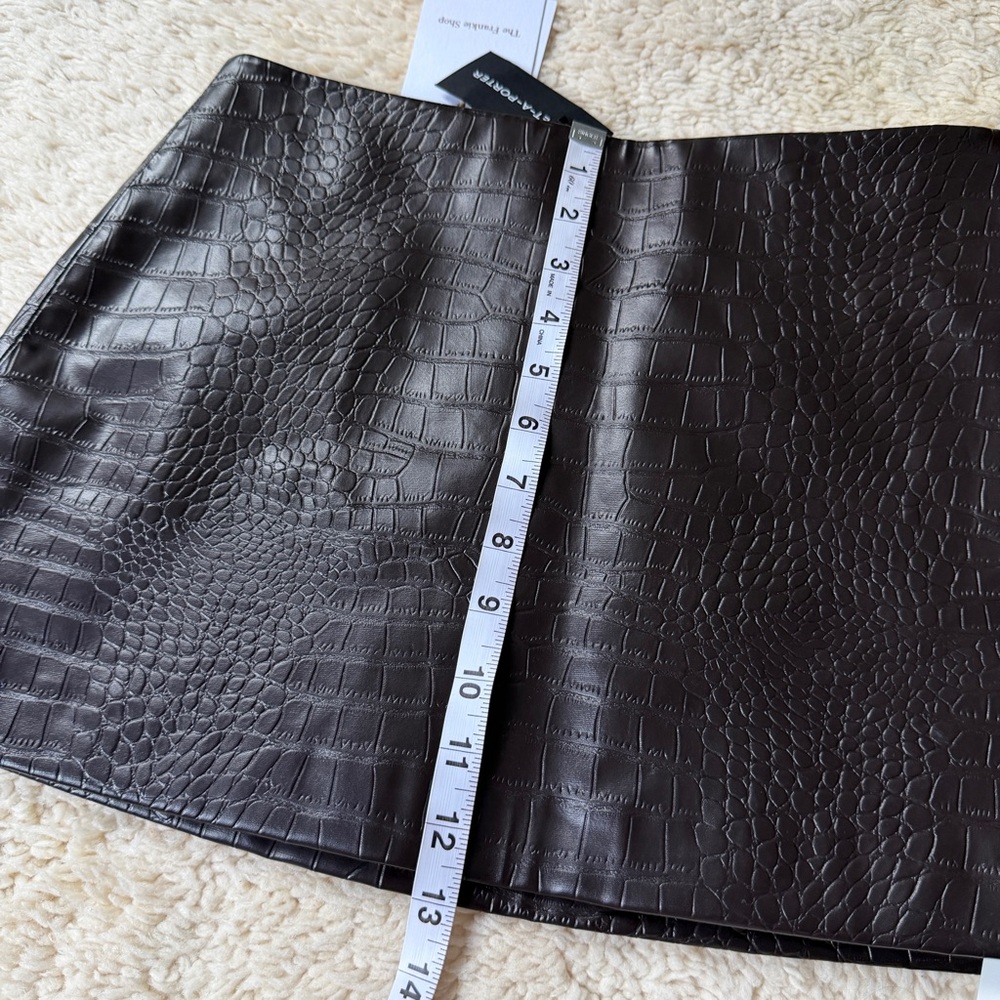 The Frankie Shop Dark Brown Croc Textured Mini Skirt XS - Picture 8 of 9